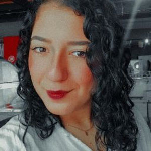 Meet your Posher, Oriana